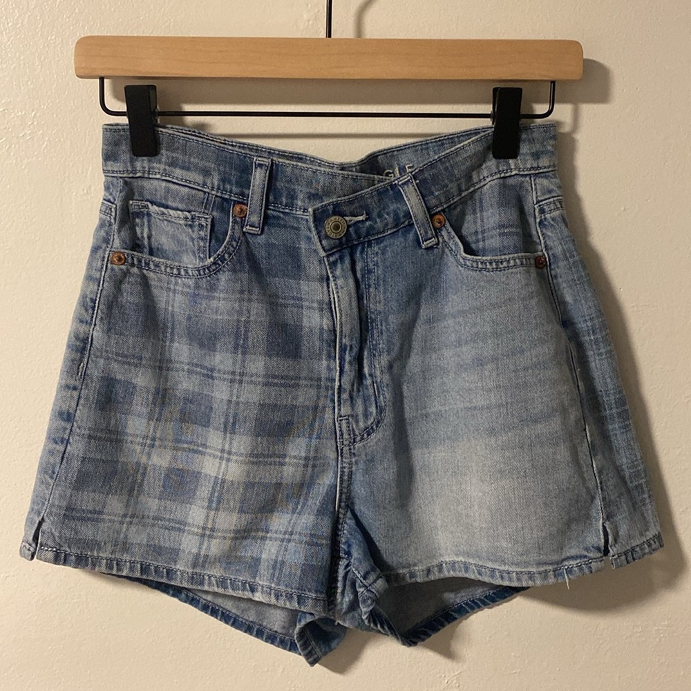 Highest Rise Crossover Mom Shorts (0)